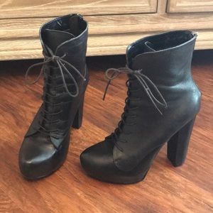 Steve Madden winter boots